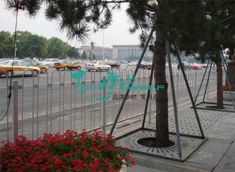 img of 京式道路護(hù)欄工程