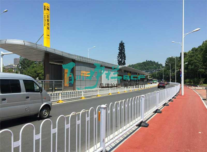 img of 宜昌道路邊緣護(hù)欄工程