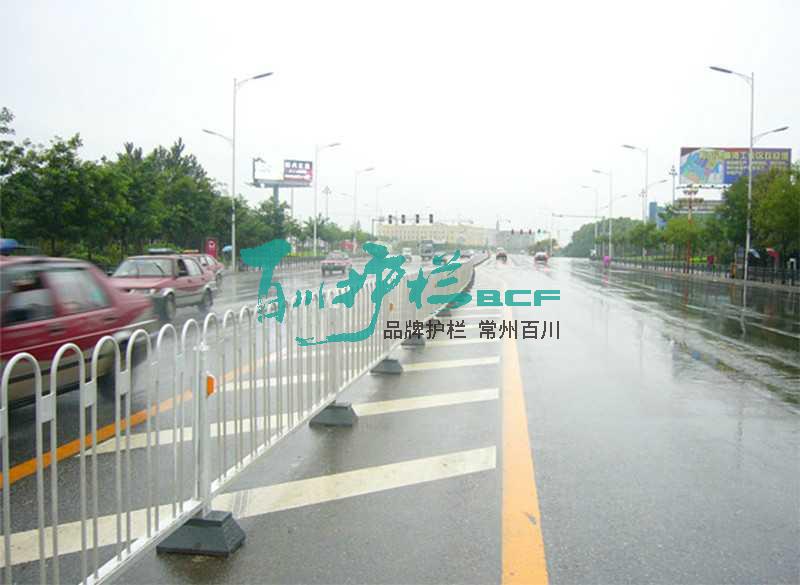 img of 遼寧鞍山京式道路護(hù)欄工程