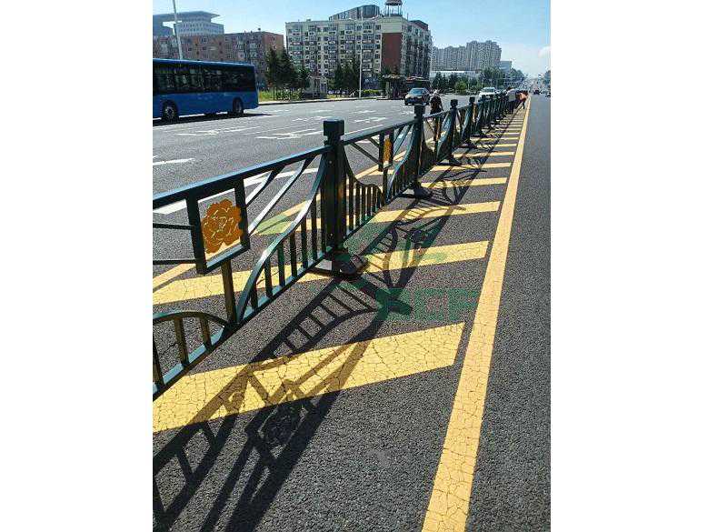 道路護(hù)欄的四個(gè)主要功能